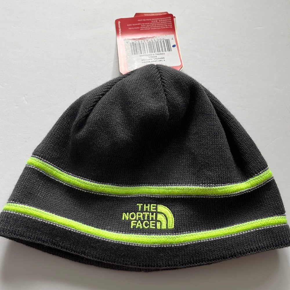 NEW The North Face Youth TNF logo beanie in graphite grey and safety green